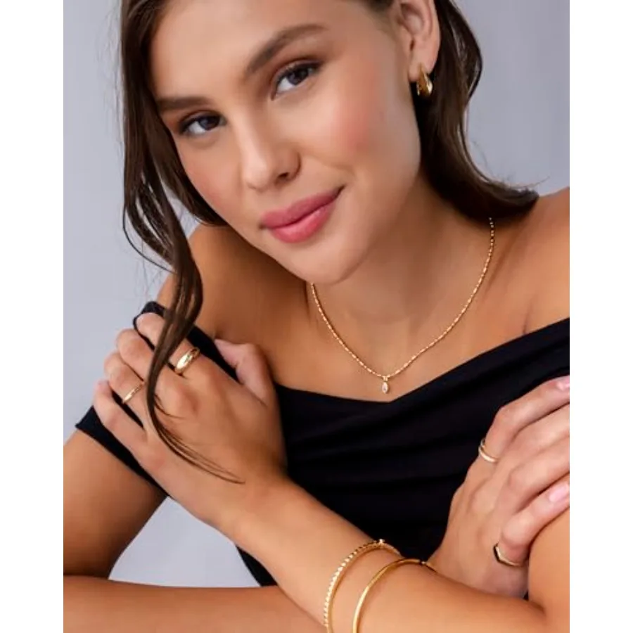 14K Gold Plated Dainty Tube Ba - Bezels Set Pendant recension och pris